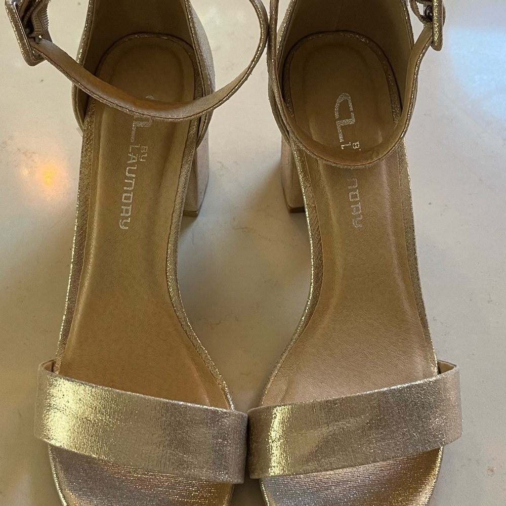Chinese Laundry Metallic Gold Heels